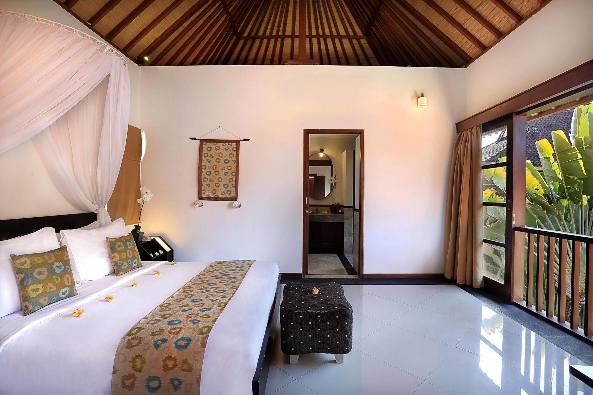 Dampati Villas Sanur Exterior foto